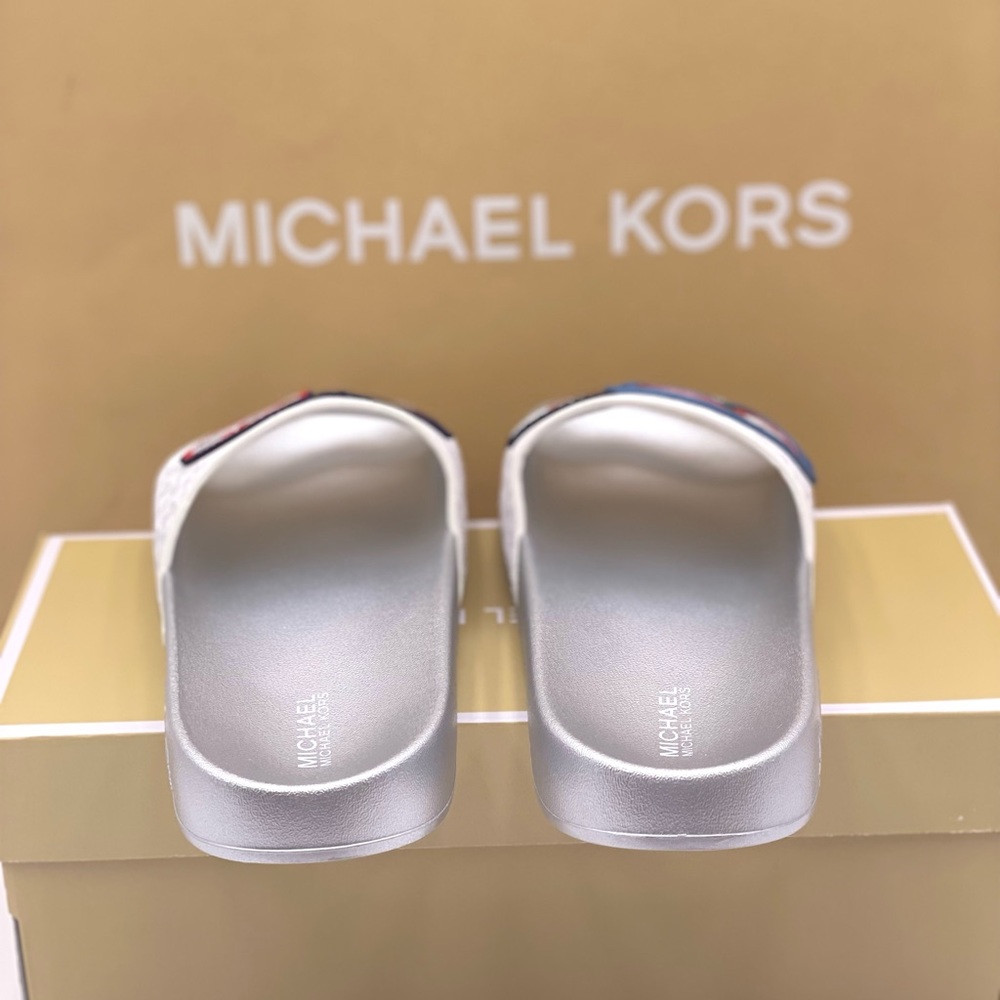 Michael Kors Penny Slide Flip Flops Ski Patch - Picture 9 of 12